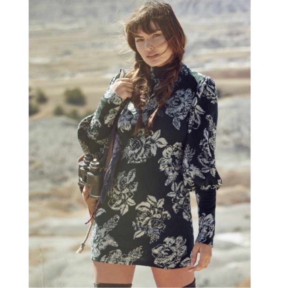 FREE PEOPLE Farrah green floral wool sweater dress size large
